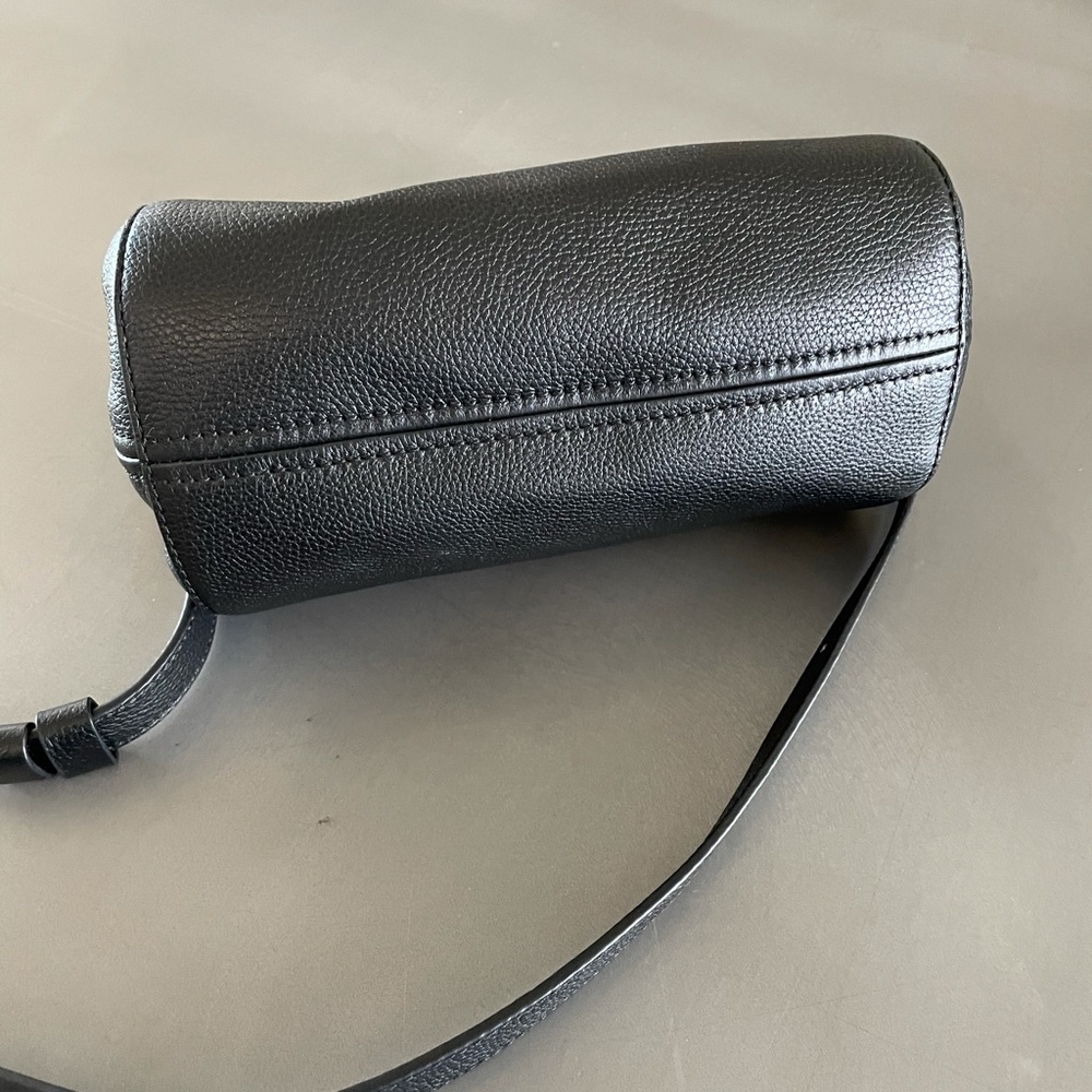 Kate Spade Bag - Picture 5 of 8